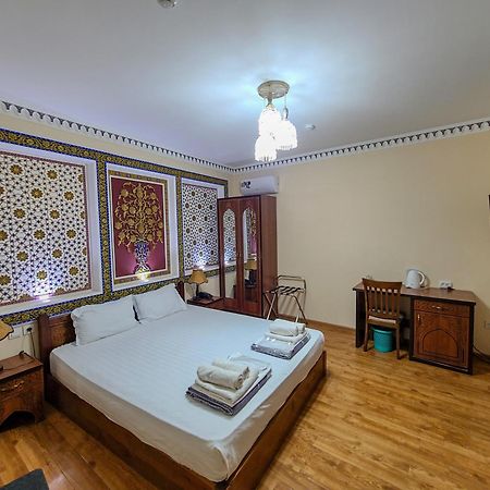Old House Hotel Бухара Екстериор снимка