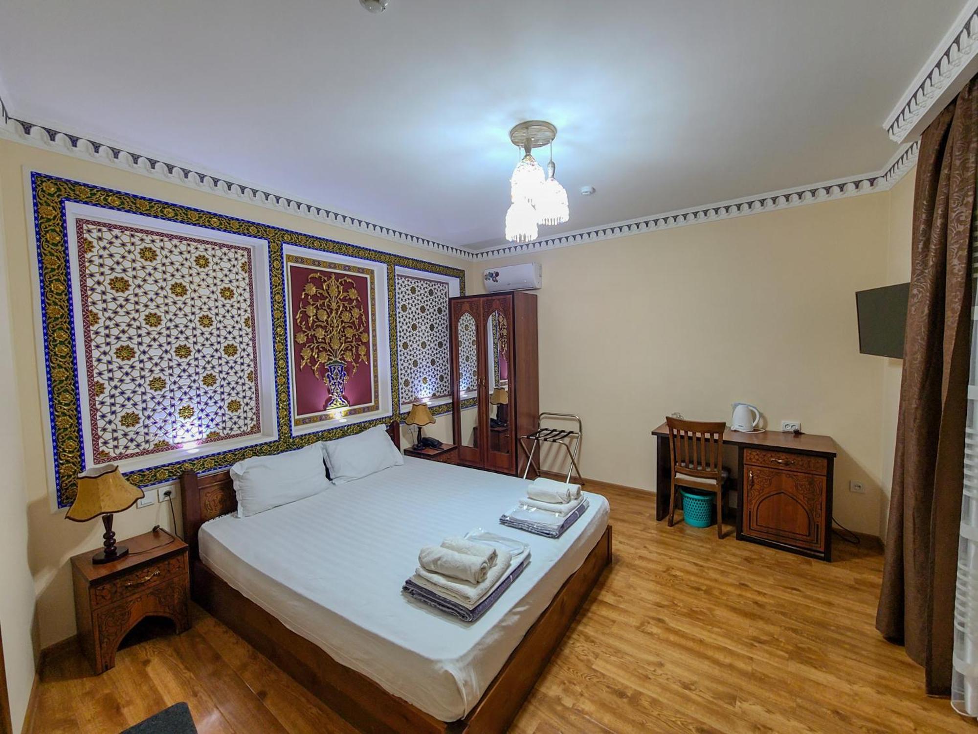 Old House Hotel Бухара Екстериор снимка