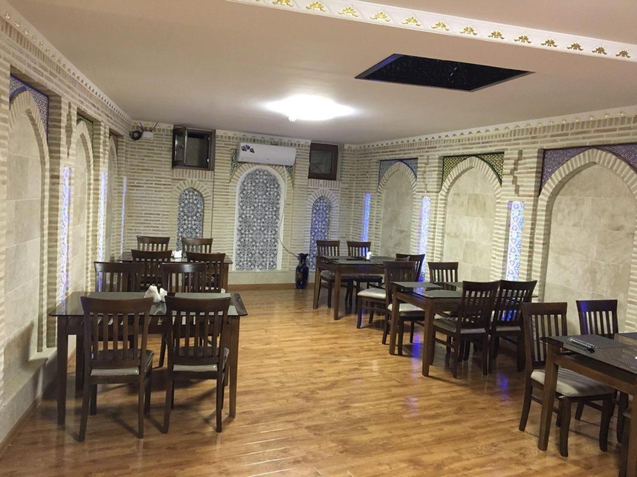 Old House Hotel Бухара Екстериор снимка