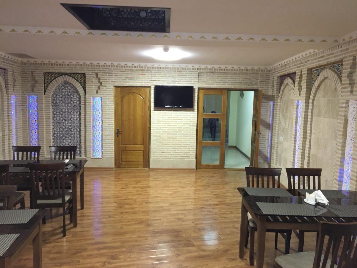 Old House Hotel Бухара Екстериор снимка